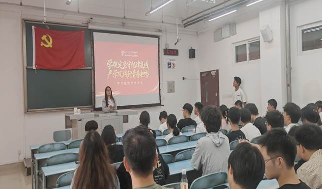 会议室里的人们 AI 生成的内容可能不正确。 会议室里的人们 AI 生成的内容可能不正确。